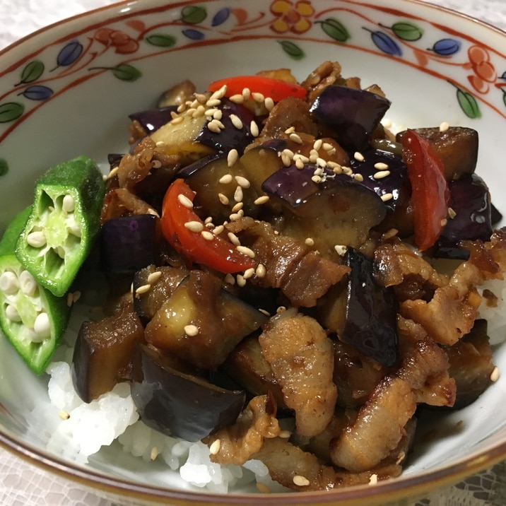 焦がしにんにく醤油★なすと豚バラ丼★